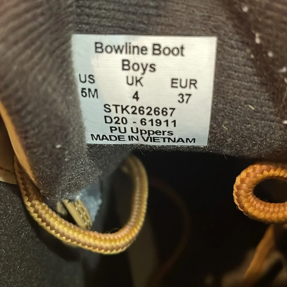 Boy’s Sperry Bowline Storm Boots. Size 5. Excellent to Like New Condition.